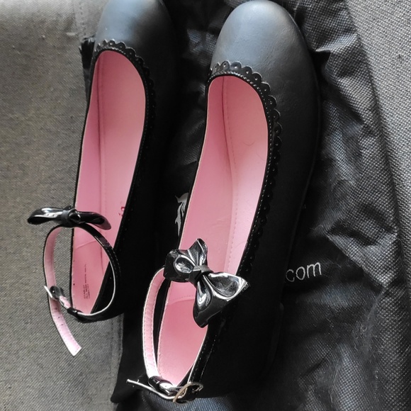 Demonia star 27 flats - Picture 2 of 3